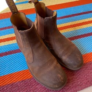 Crazy Horse Chelsea boots. Men’s size 7.